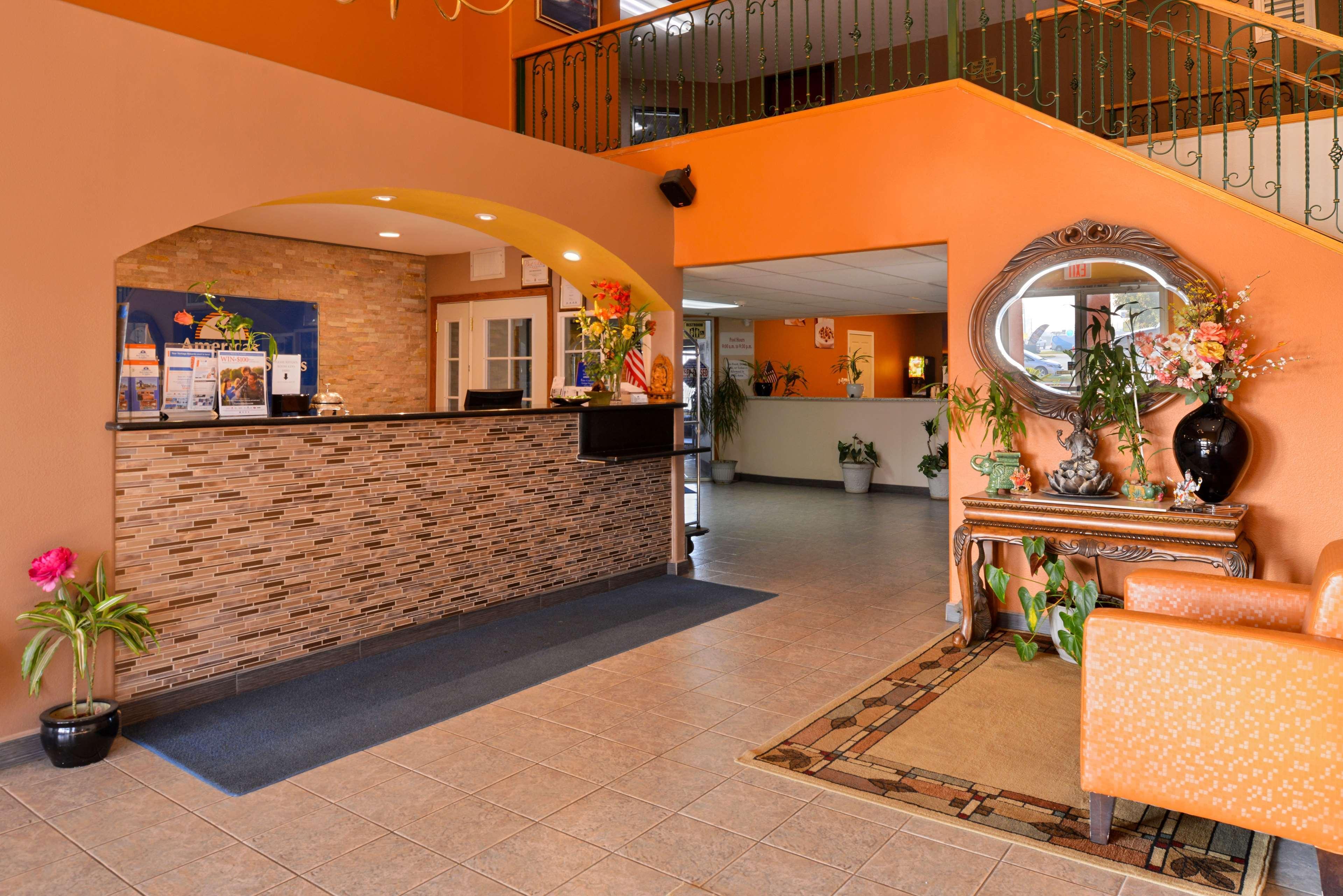 Constance Prince Maurice Poste de Flacq Exterior foto Lobby of the Best Western Plus San Francisco Airport